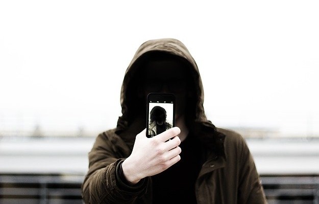cara cek pemilik nomor telepon
